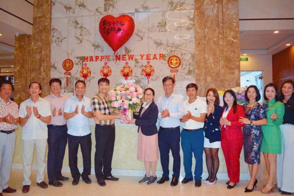 thăm hội viên SHBA
